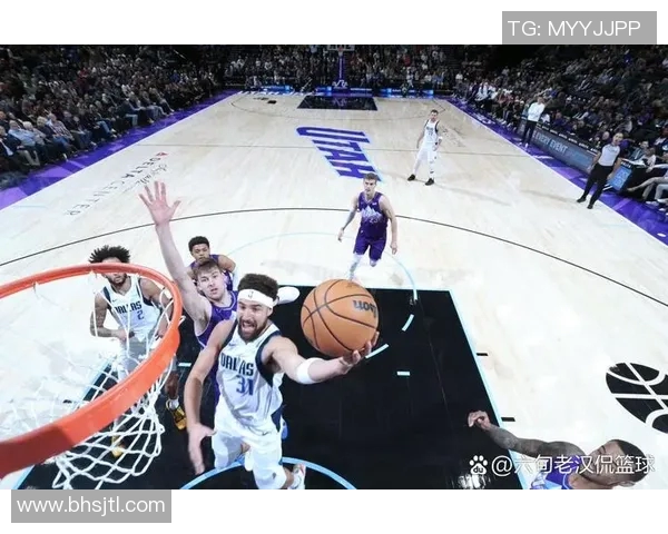 克莱汤普森：勇士队的三分神射手与篮球传奇的成长之路