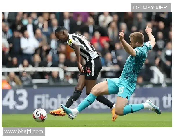 波尔图与本菲卡对决分析及战术解析探讨 波尔图与本菲卡对决分析及战术解析探讨