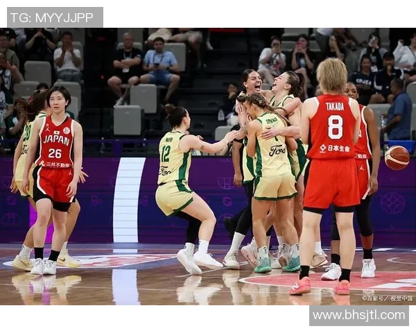 WNBA自由人对阵火花精彩对决争夺季后赛席位的关键战役 WNBA自由人对阵火花精彩对决争夺季后赛席位的关键战役